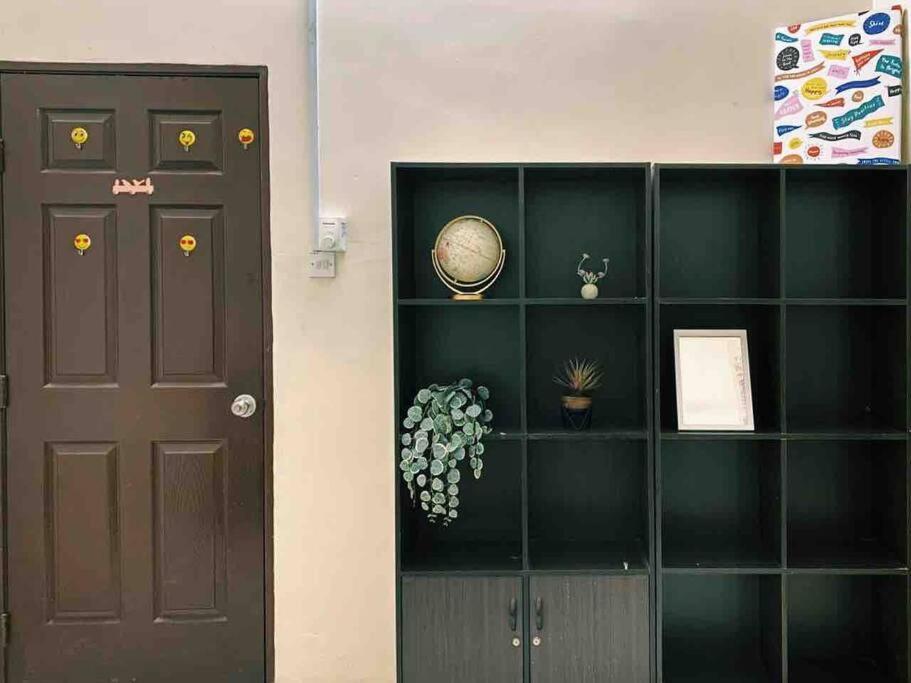 Spacious Cozy Lakeville Homestay 4 Bedrooms All With Aircond Seri Iskandar Luaran gambar