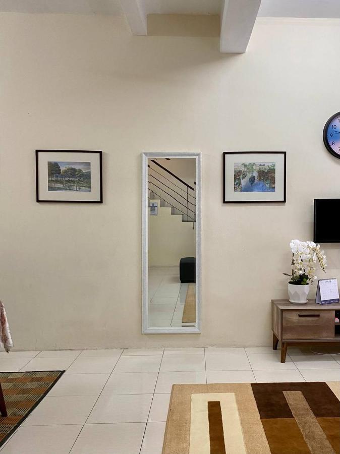Spacious Cozy Lakeville Homestay 4 Bedrooms All With Aircond Seri Iskandar Luaran gambar