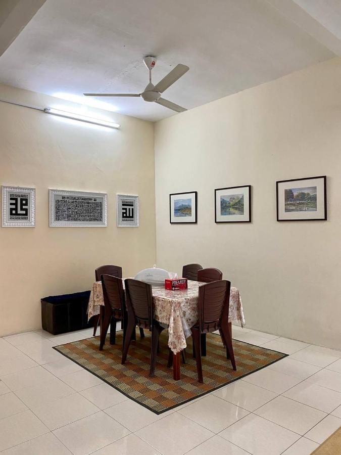 Spacious Cozy Lakeville Homestay 4 Bedrooms All With Aircond Seri Iskandar Luaran gambar